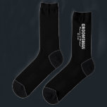 Fun Wedding Trauzeuge Socken<br><div class="desc">Fun thematische Hochzeitssocken in schwarz (aber kann in jeder Farbe geändert werden),  der Titel "TRAUZEUGE",  die Paarnamen,  und das Hochzeitsdatum.</div>