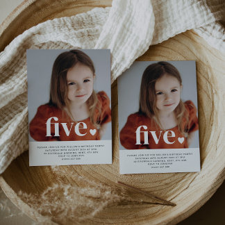 Fünf Herz-Foto Einladung zum ersten Geburtstag