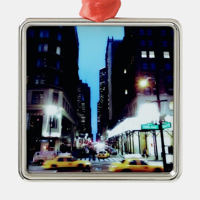 Fünftens Silbernes Ornament (Vorne)