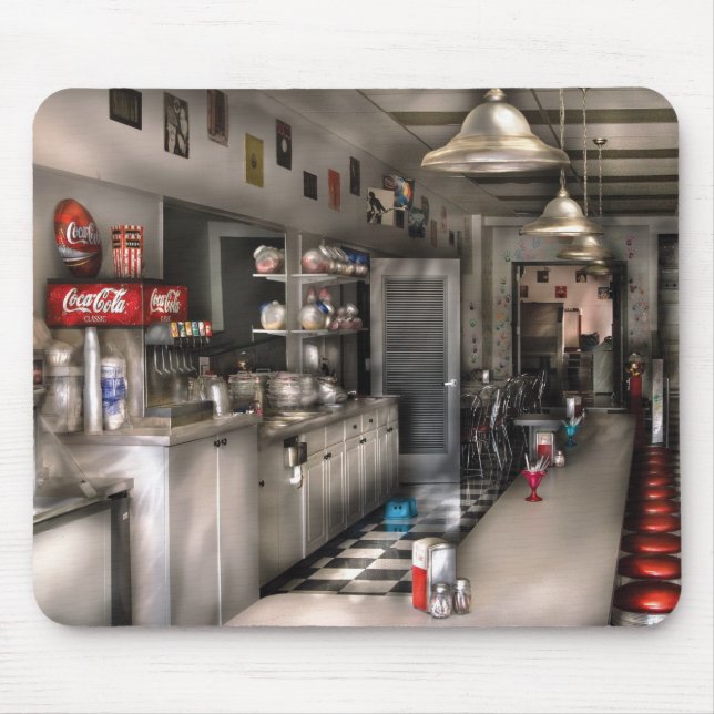 Fünfzigerjahre - der Getränkespender Mousepad (Vorne)