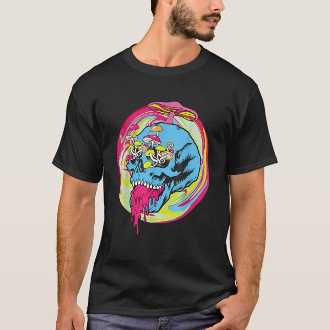Fungus Magic Psilocybin Mushrooms Tie Dye Skull T-Shirt (Vorderseite)