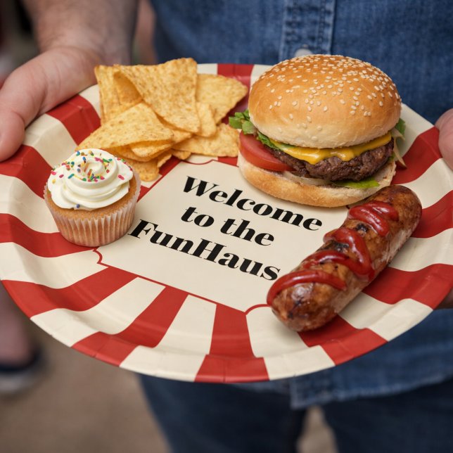 FunHaus Bold Stripe Circus Party Pappteller (Von Creator hochgeladen)