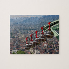 Funicular Over Grenoble, Frankreich