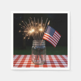 Funkenfeuerwerk zum 4. Juli mit amerikanischer Fla Serviette