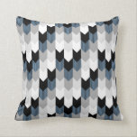 Funky Arrow Zickzack Stripes Black Grau White Kissen<br><div class="desc">Funky Modern Zickzack Arrow Streifen Muster in Grau Schwarz-weiß und Blau</div>