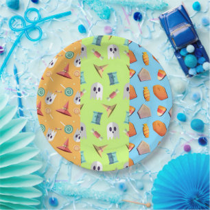 Funky Colorful Halloween Collage Party Pappteller