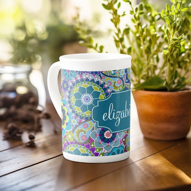 Funky Floral Muster mit Individuelle Name Prozellantasse (Personalized mug with photos and text, customize completely in the advanced design area)