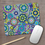 Funky Floral Pattern in trendigen Farben Mousepad<br><div class="desc">Ein lustiges Design für Frauen und Jugendliche.</div>