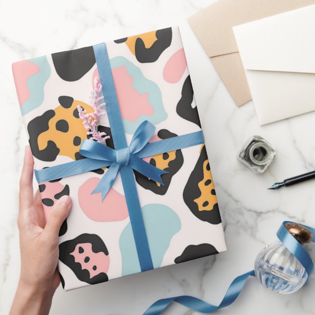 Funky Pastel Leopard Spots Geschenkpapier (Schenken)