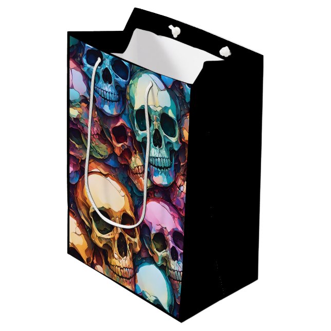 Funky Skulls Mittlere Geschenktüte (Vorderseite Schrägansicht)