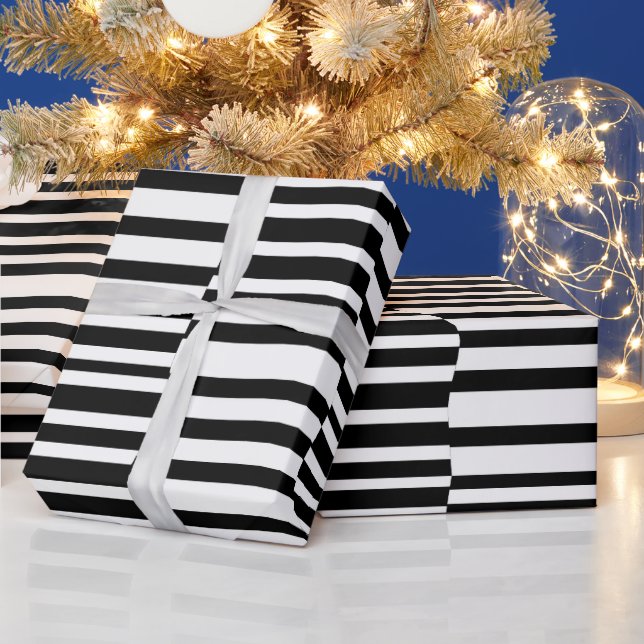 Funky Streifen in Schwarz und Weiß Geschenkpapier (Feiertage)