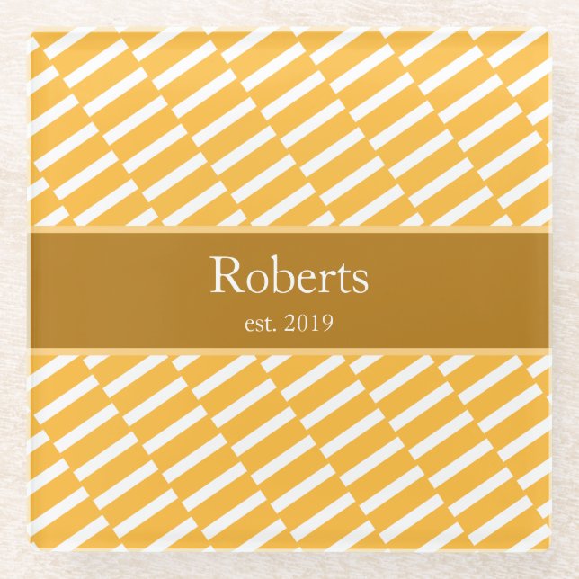 Funky Yellow Pattern Family Name and Year Modern Glasuntersetzer (Vorderseite)
