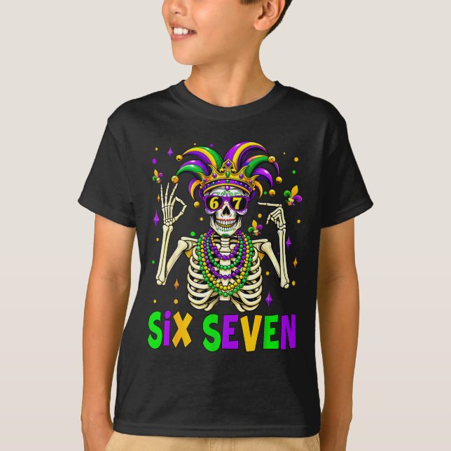Funny 67 Mardi Gras Skeleton 6 7 Meme Mask Beads S T-Shirt (Vorderseite)