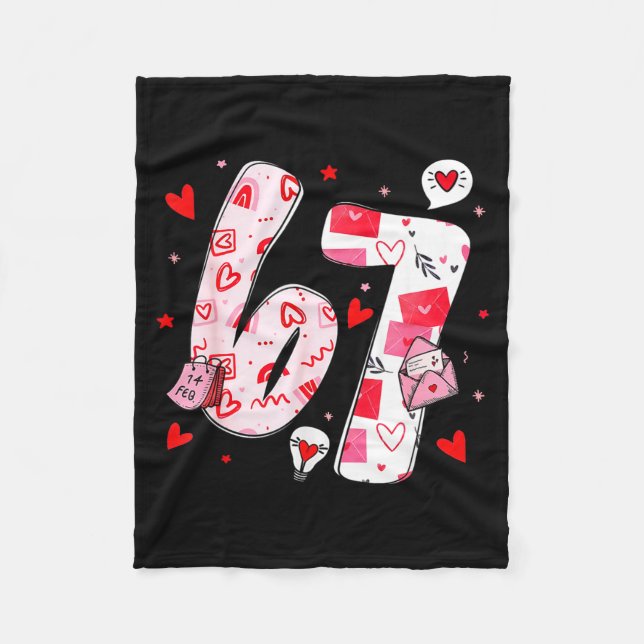 Funny 67 Meme Six Seven 6 7 Valentine Hearts  Fleecedecke (Vorderseite)
