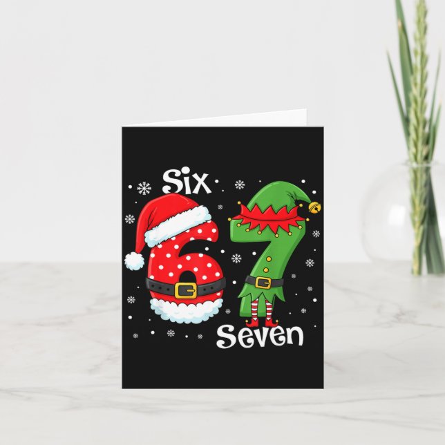 Funny 67 Six Seven Meme 6 7 Elf Santa Christmas Pa Karte (Vorderseite)