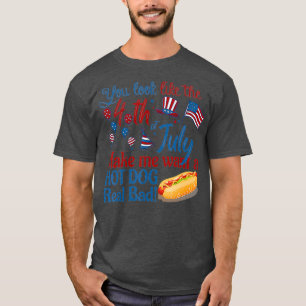 Funny America Hotdog, der wie der 4. aussieht T-Shirt