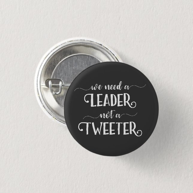 Funny Anti-Trump Twitter Liberale politische Absti Button (Vorne & Hinten)