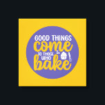 Funny Backbaker Küche Typografie Retro Art Leinwanddruck<br><div class="desc">Bunte Typografie mit Retro und lebhaften Farben. Die sonnigen Punts und Zitate über Essen,  Kochen,  Backen und Essen. Perfekte Dekoration für Ihre Küche,  Ihr Abendessen,  Café,  Bäckerei oder Restaurant. Die Hintergrundfarbe (Kreis und Quadrat) ist über das Design Tool anpassbar.</div>