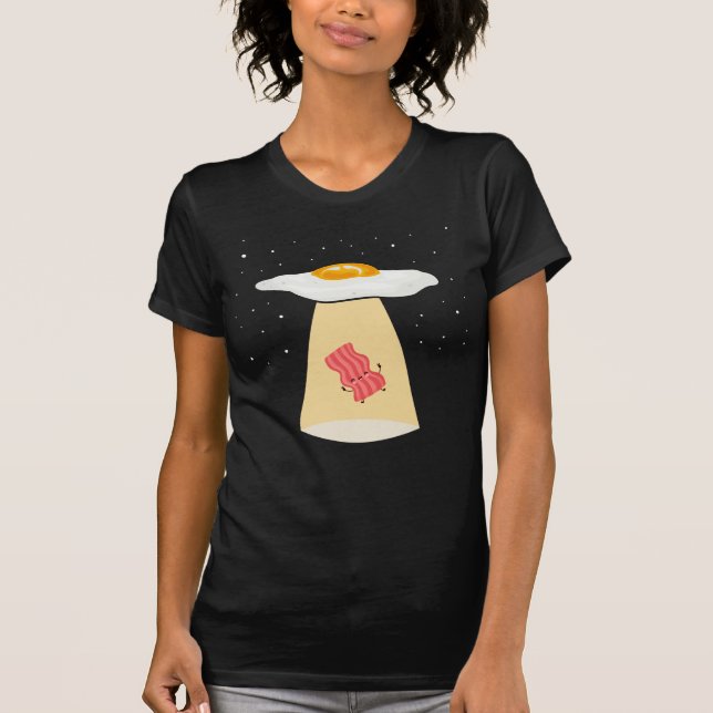 Funny Bacon Ei Entführung Frühstücksbuffet T-Shirt (Vorderseite)