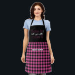 Funny Bake es, bis du es schwarz rosa Kariert mach Schürze<br><div class="desc">Lustvolle und coole Schürze,  um das Kochen noch angenehmer zu machen. Personalisiertes Geschenk für Familie und Freunde,  die Liebe Kochen,  Backen und probieren neue Rezepte in der Küche. Passen Sie die Formulierung an Ihren Anlass an. Mit dem Design-Tool können Sie den Schriftart-,  Schriftart- und Schriftart-Typ weiter ändern.</div>