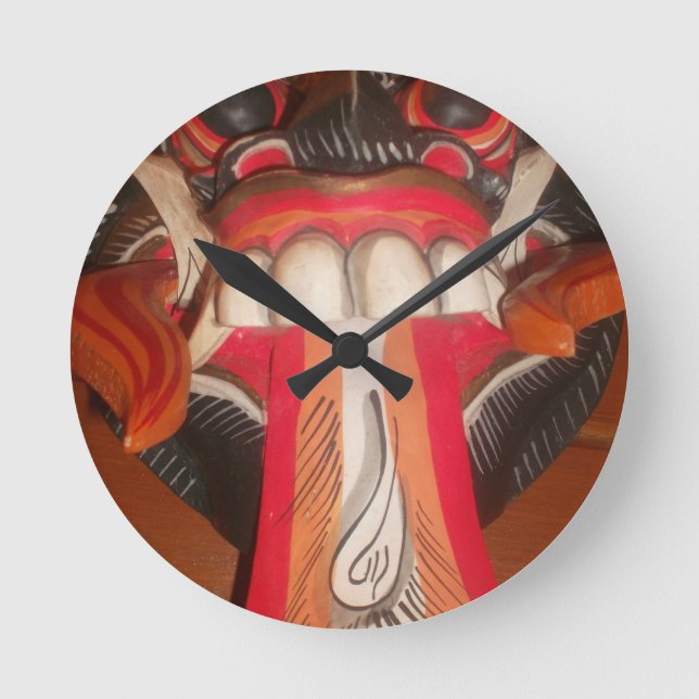 Funny Beängstigende Weiße Zunge Halloween Maske Runde Wanduhr (Vorderseite)