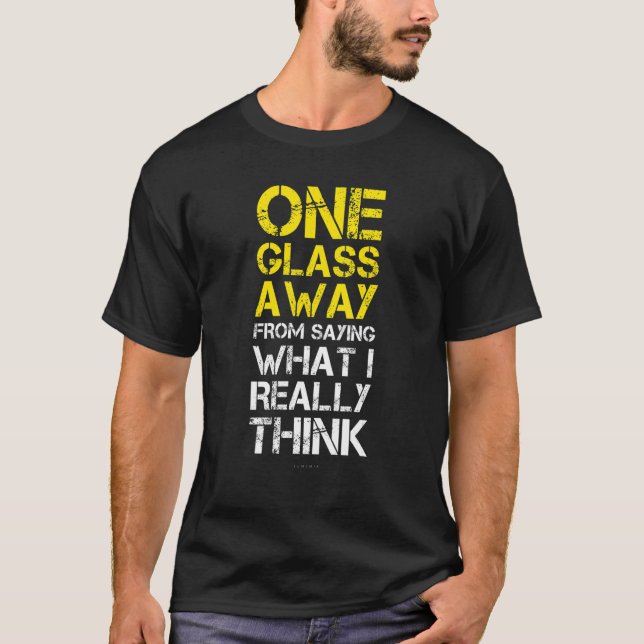 Funny Beer Shirts für Männer - ein Glas weg von SA (Vorderseite)