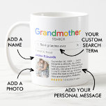 Funny Best Oma je Suchergebnisse mit Foto Kaffeetasse<br><div class="desc">Ein lustiger Schlamm für Großmütter mit einem "Oma-Suche"-Logo und einem Single-Suchergebnis für "Beste Großmutter aller Zeiten" mit dem Namen Ihrer Großmutter,  einem Foto,  Ihrer persönlichen Nachricht und einem 5-Sterne-Rating. Wenn Sie Hilfe bei der Anpassung benötigen,  schreiben Sie mir bitte den unten stehenden Button und ich werde Ihnen gerne helfen.</div>