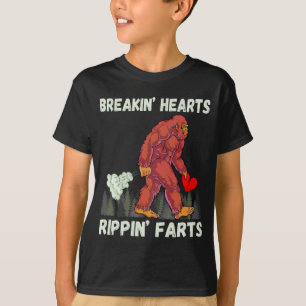 Funny Bigfoot Breakfast Herz Rippin Furzen T-Shirt
