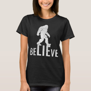 Funny Bigfoot glaubt Verschwörungstheorie für Nich T-Shirt