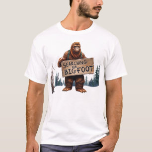 Funny Bigfoot Sasquatch im Wald T-Shirt