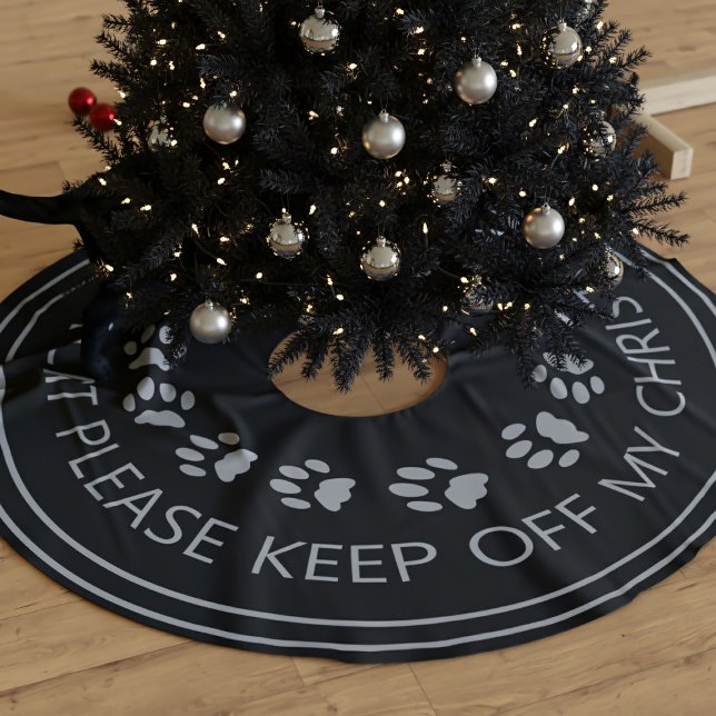 Funny Black Cat Behielt von meinem Weihnachtsbaumr Polyester Weihnachtsbaumdecke (My cat loves Christmas trees. I made this to remind her to keep off the tree skirt. She ignores it😹)