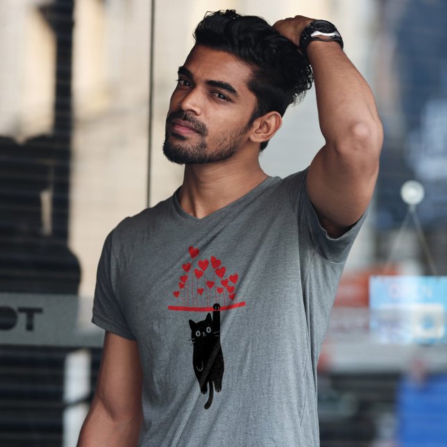 Funny Black Cat Hanging Out Valentine's Day T-Shirt (Von Creator hochgeladen)