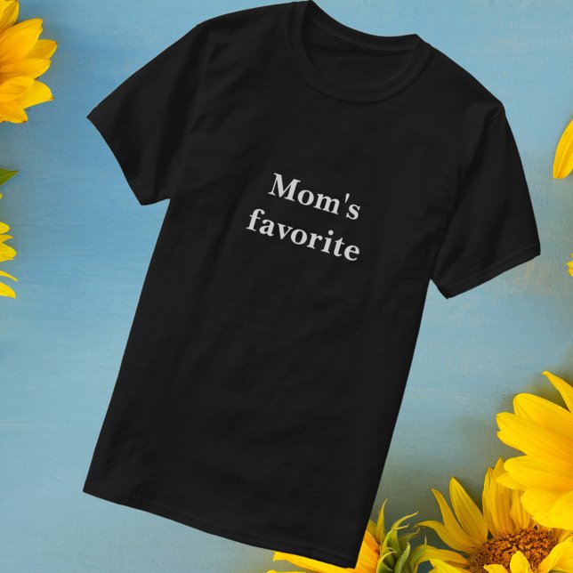 Funny Black "Mama Liebling" T - Shirt (Von Creator hochgeladen)