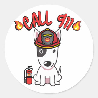 Funny Bull Terrier ist Feuerwehrhund Runder Aufkleber