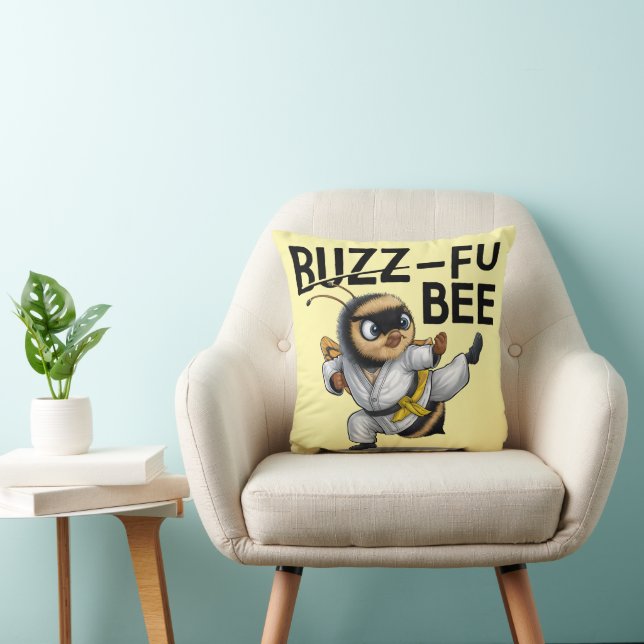 Funny Buzz-Fu Bee Martial Arts Throw Kissen (Stuhl )