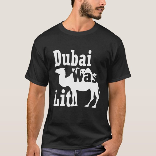 Funny Camel Riding Souvenir Geschenk Dubai war Lit T-Shirt (Vorderseite)