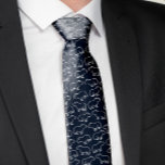 Funny Capybara Pattern Krawatte<br><div class="desc">Funny Capybara Neck Tie - Behalt deine Halskleidung bizarr, so gut wie möglich. Diese marineblaue Capybara-Krawatte zeichnet sich durch ein minimalistisches, weißes Linien-Kunstmuster des beliebten Chill-Tiers im Internet aus. Es ist die perfekte Mischung aus clever und elegant, und ist ein großartiges Geschenk für Lehrer, Bürokletterer, Zoologen Nerd und kleine Introvertierte...</div>