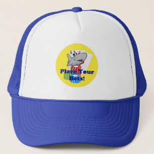 Funny Card Shark Gambling Cartoon mit Poker Chips Truckerkappe