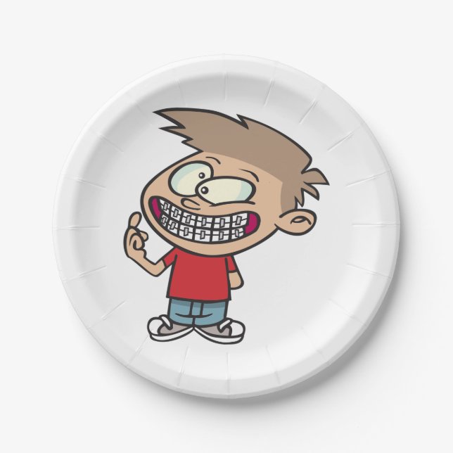 Funny Cartoon Boy mit Braces Smile Pappteller (Vorderseite)