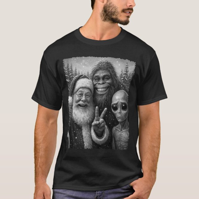 Funny Cat Santa Bigfoot Alien Christmas Selfie Tee (Vorderseite)