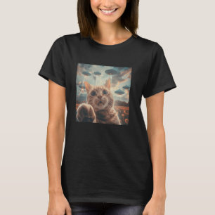 Funny Cat Selfie mit UFOs Cat Mem T-Shirt