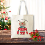 Funny Cat Tragen hässlich Weihnachts Sweater Custo Tragetasche<br><div class="desc">Funny Winter Weihnachtsgeschenk Tasche mit einer Katze mit roter Brille und einem "Ugly" Weihnachten Nordic Sweater. Eigentlich denken wir, dass er ziemlich niedlich ist! Fügen Sie Ihren benutzerdefinierten Text über oder löschen Sie ihn. Ein perfektes Weihnachts- oder Wintergeschenk für Katzenliebhaber. Auch ideal für den White Elephant Urlaub oder Secret Santa...</div>