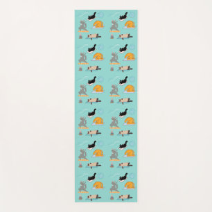 Funny Cats at Yoga Yogamatte