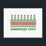 FUNNY CHANUKAH HANUKKAH LITES GIFTS FEIERTAGSPOSTKARTE<br><div class="desc">GEBEN SIE DIESE HANUKKAH LITES IHREN LIEBLINGSGETRÄNKERN,  DIE JÜDISCHEN SPASS SCHÄTZEN.</div>