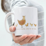 Funny Chicken Pun Mother-Day-Geschenk Kaffeetasse<br><div class="desc">Möchten Sie Ihre Mutter mit einem einzigartigen Geschenk in diesem Muttertag überraschen? Unsere charmante Tasse "So Clucky You're My Mama" ist der perfekte Weg, ihr zu zeigen, wie wichtig es Ihnen ist. Mit einem köstlichen Hühnerdesign und einem humorvollen Pun wird diese Tasse bestimmt jedes Mal, wenn sie es benutzt, ein...</div>