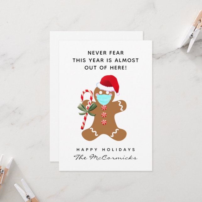 Funny Christmas Gingerbread Man trägt Gesichtsmask Karte (Vorderseite/Rückseite Beispiel)