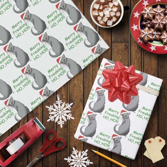 Funny Christmas Gray Cat Geschenkpapier (Von Creator hochgeladen)