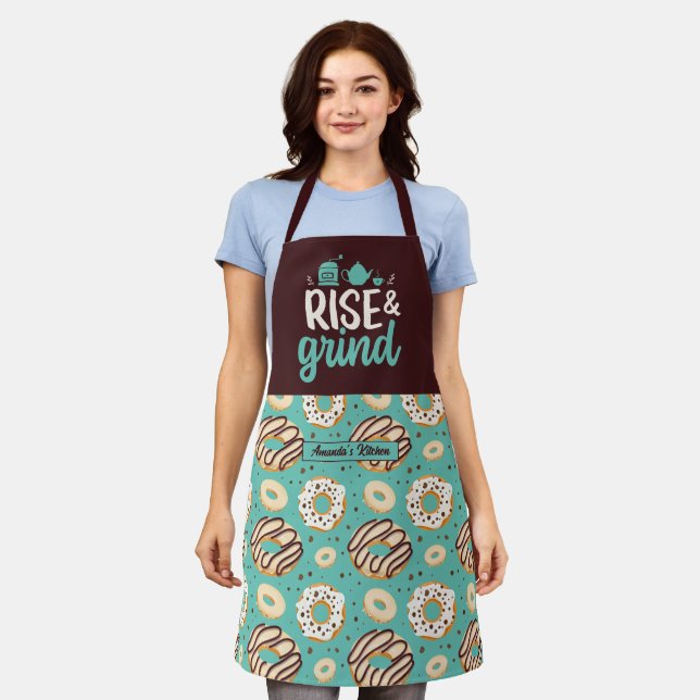 Funny Coffee Lover Rise and Grind Donut Muster Schürze (Getragen)