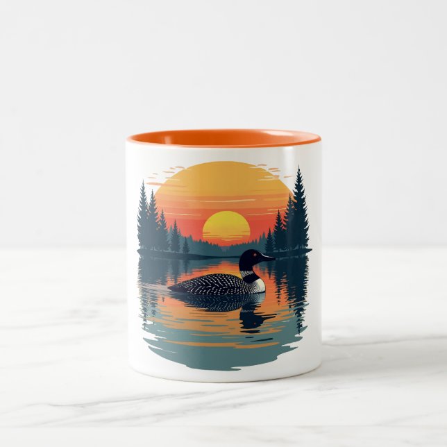Funny Common Loon – Minnesota Bird Watcher Zweifarbige Tasse (Mittel)