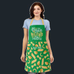 Funny Cooking Pub Italienischer Koch Pasta Muster Schürze<br><div class="desc">Lustvolle und coole Schürze,  um das Kochen noch angenehmer zu machen. Personalisiertes Geschenk für Familie und Freunde,  die Liebe Kochen,  Backen und probieren neue Rezepte in der Küche. Passen Sie die Formulierung an Ihren Anlass an. Mit dem Design-Tool können Sie den Schriftart-,  Schriftart- und Schriftart-Typ weiter ändern.</div>